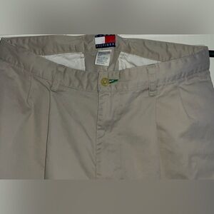Vintage Tommy Hilfiger Men's Pleated Khaki Chino Pants 34x34
